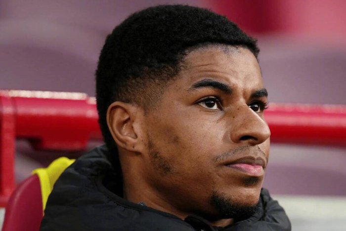 半岛体育网址-曼联今夏五将离队可获超1亿英镑,欧冠资格或再增收|巴塞罗那|马库斯·拉什福德|天空体育|拉什福德|安德烈·奥纳纳_新浪体育_新浪新闻